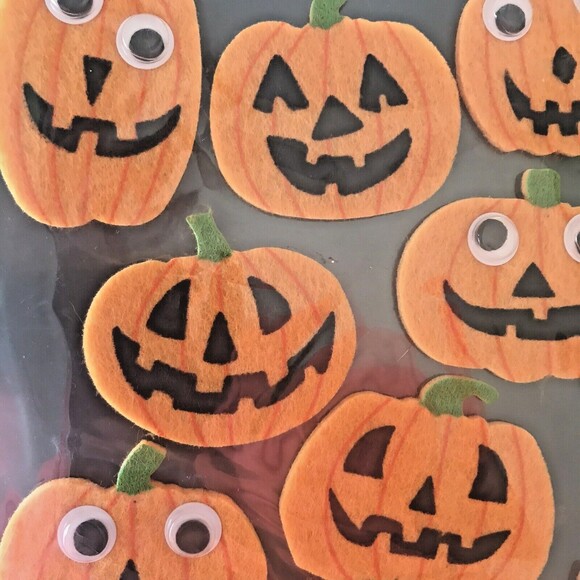 2 Jack O'Lantern Pumpkins & Candy Corn Halloween Googly Eye Felt Craft Stickers - Picture 5 of 6